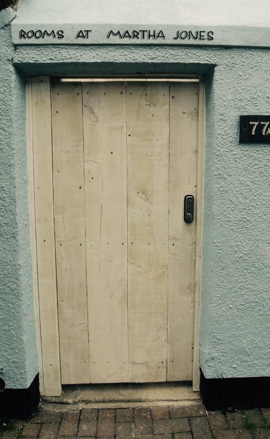 Rooms At Martha Jones Pwllheli Exterior foto